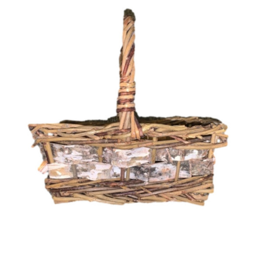 Small vintage basket good condition